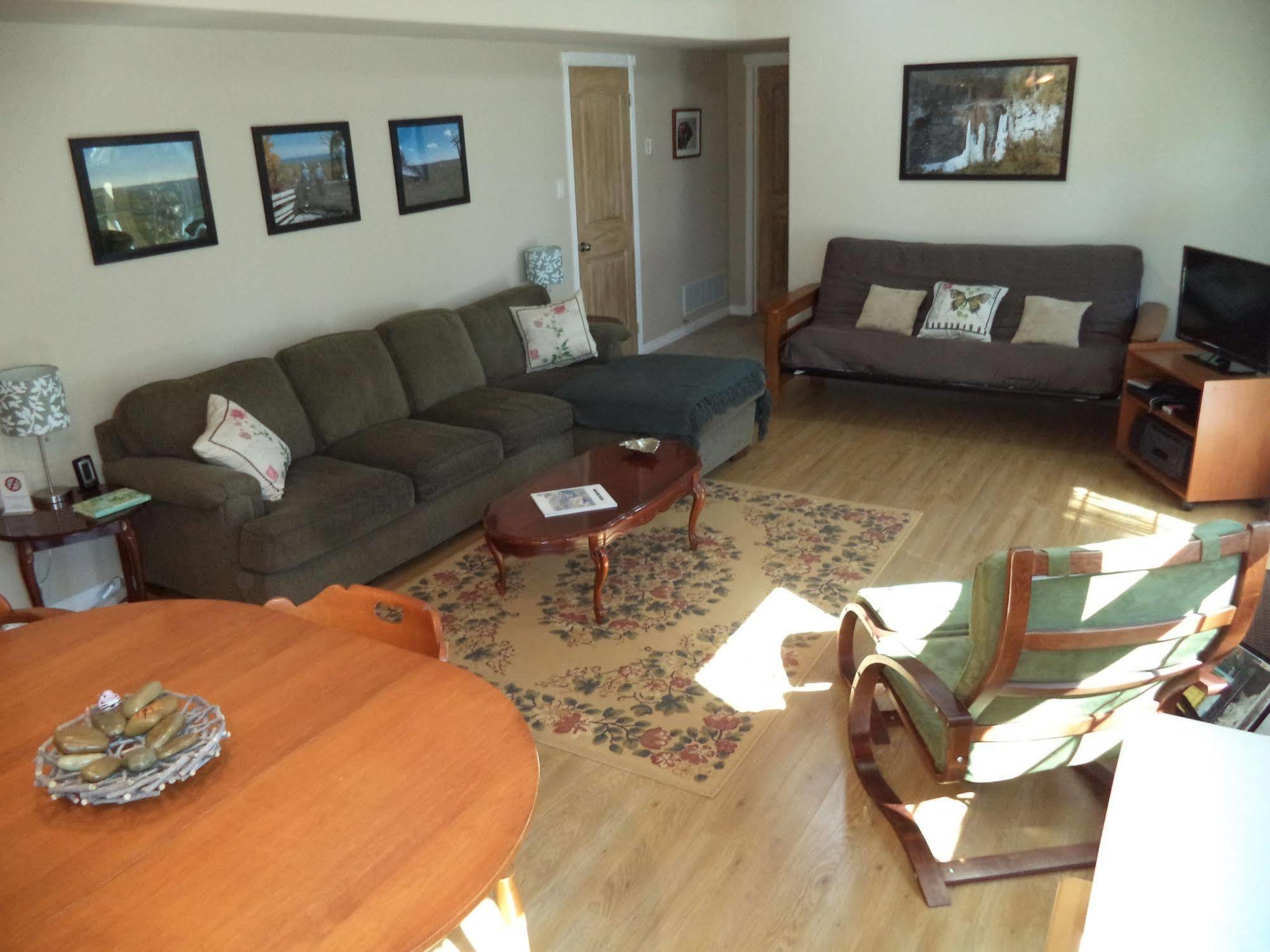 Flesherton The Treehouse Bed And Breakfast المظهر الخارجي الصورة